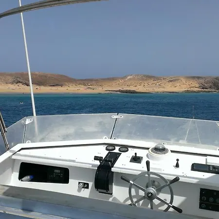 Úszó hotel Sea Fun Lanzarote Boat Puerto del Carmen